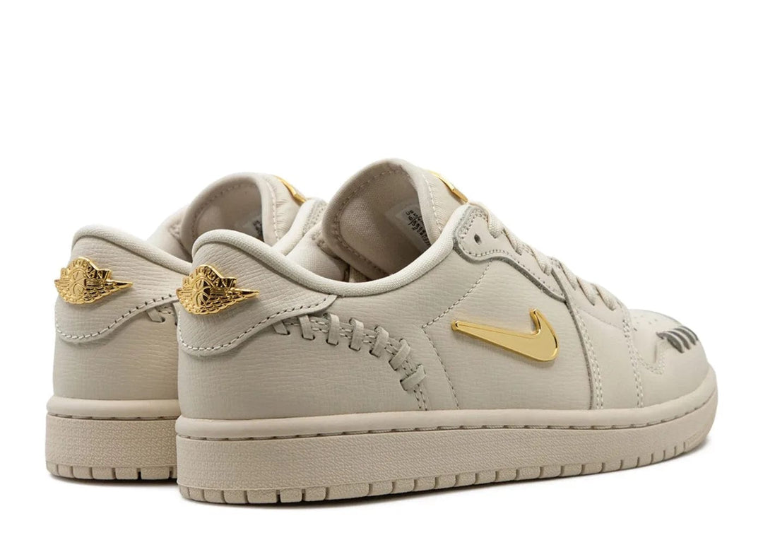 Jordan 1 Low Method of Make Legend Light Brown